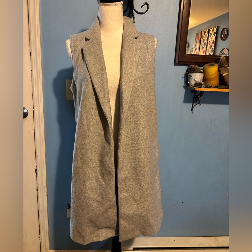 Love Tree, Gray, Collared Vest